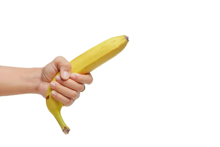 Penil Plikasyon Cerrahisi Nedir Nasıl Yapılır