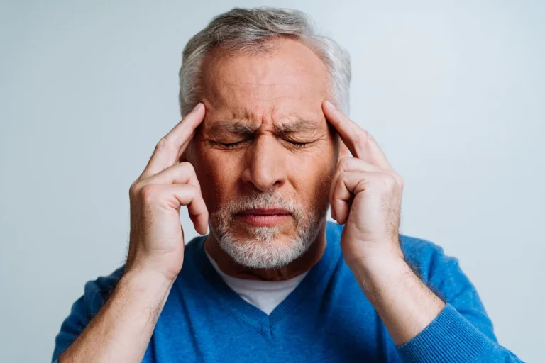 Baş Dönmesi (Vertigo) Nedir Nedenleri ve Tedavisi