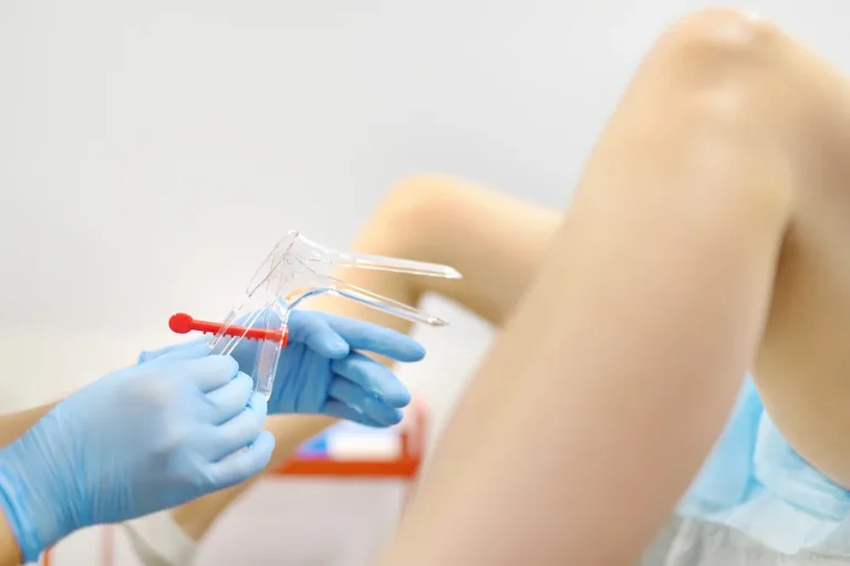 Kürtaj Hakkında Bilmeniz Gerekenler Nasıl Yapılır, Riskleri Nelerdir